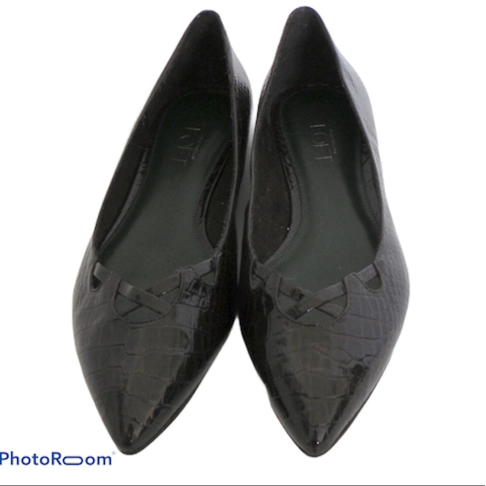 Ann Taylor Loft Brown snake embellished Flats 7